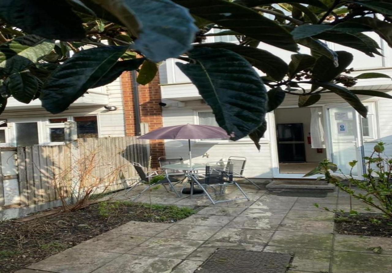 Stunning Four Bedroom House Close To Excel, O2 & Central London With Free Parking Екстериор снимка